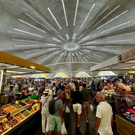 Hébergement de vacances Renovated With Terrace, 750m To Saint-Georges-de-Didonne