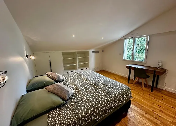 Renovated With Terrace, 750m To Saint-Georges-de-Didonne